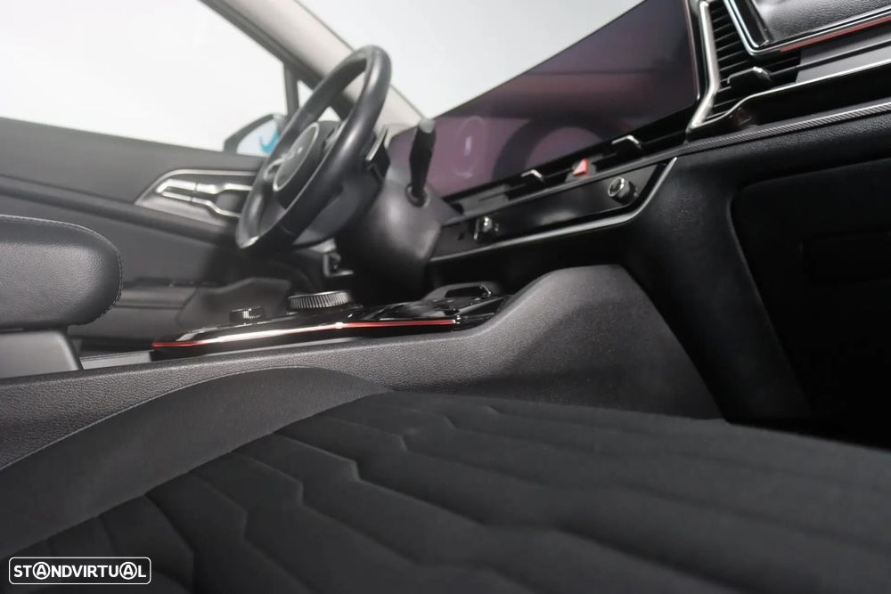Kia Sportage 1.6 T-GDi PHEV Tech - 17