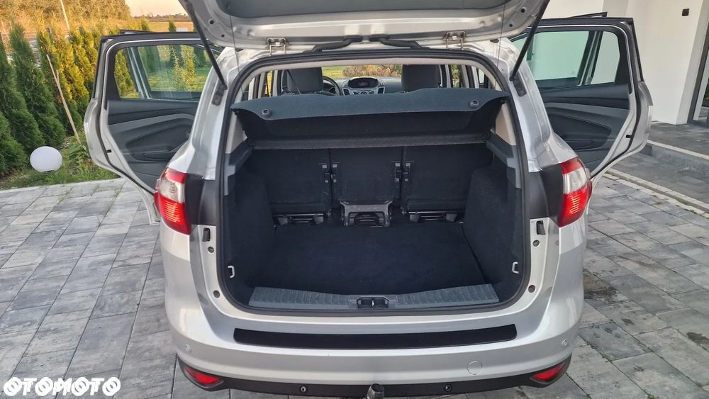Ford C-MAX - 16