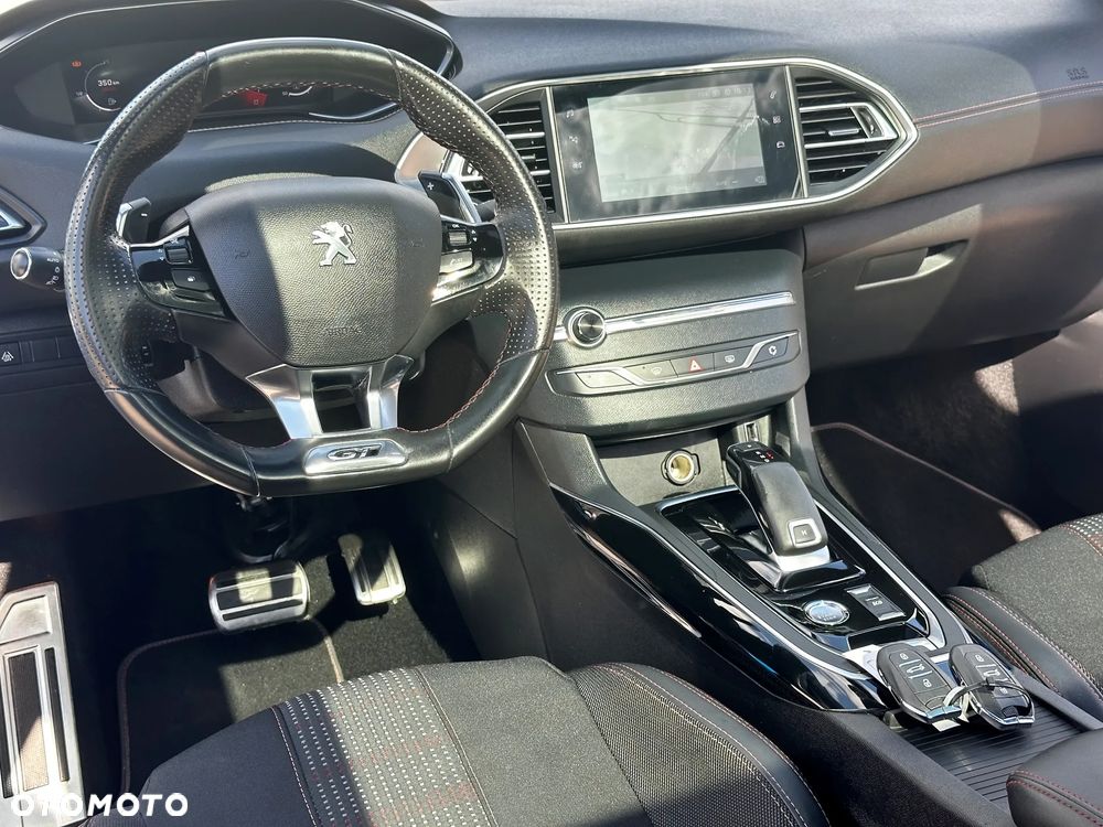 Peugeot 308 BlueHDi 130 EAT8 Stop & Start GT Pack - 24