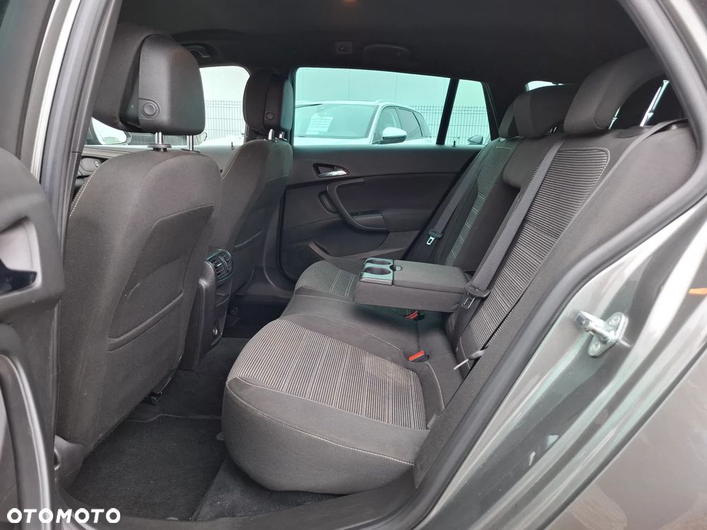 Opel Insignia 1.6 CDTI Cosmo - 24