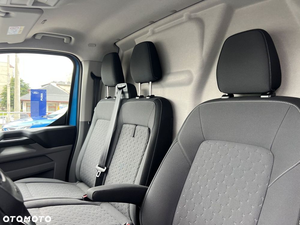 Ford Transit Custom - 12