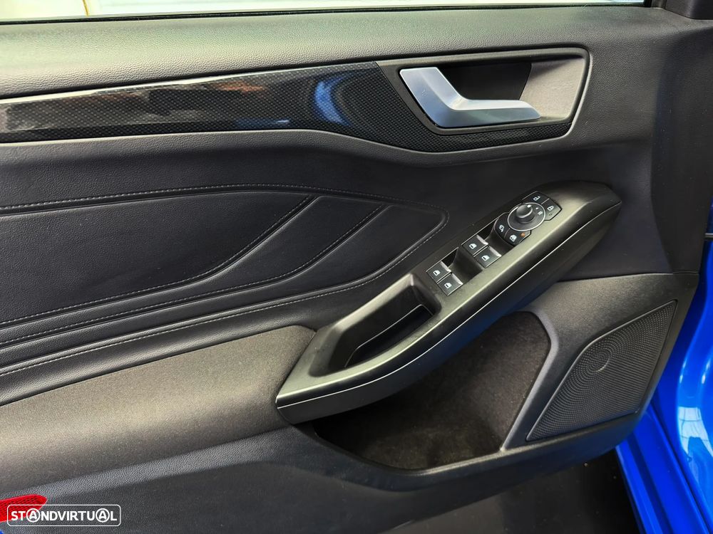 Ford Focus 1.0 EcoBoost MHEV ST-Line - 7