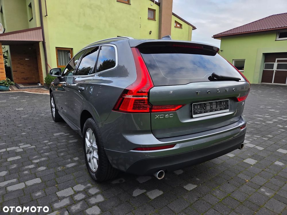 Volvo XC 60 D4 Momentum Pro - 7