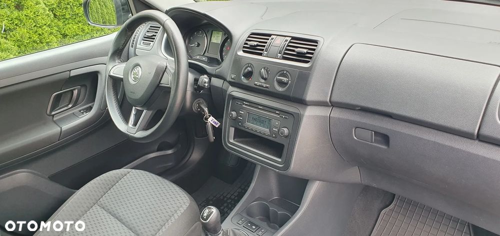 Skoda Fabia 1.2 TSI Ambiente - 32