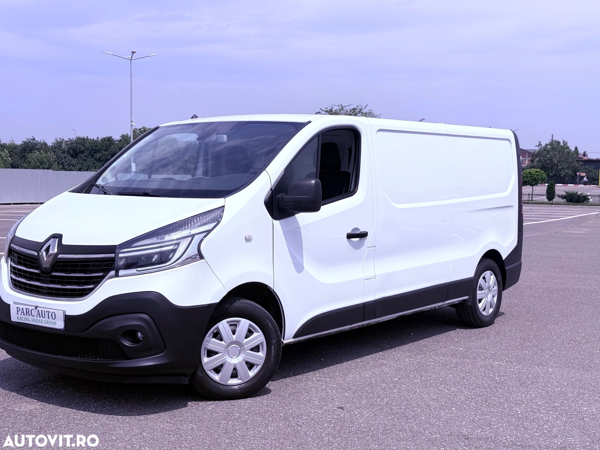 Renault Trafic 2.0 Blue dCi 146 Furgon Cabina Dubla L2H1 Authentique - 1