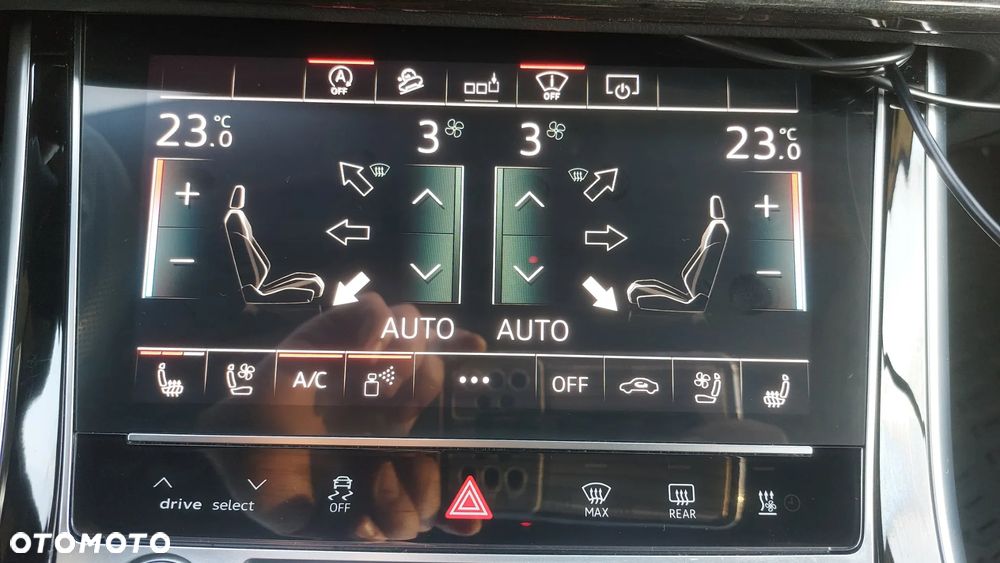 Audi Q7 50 TDI quattro tiptronic S line - 23