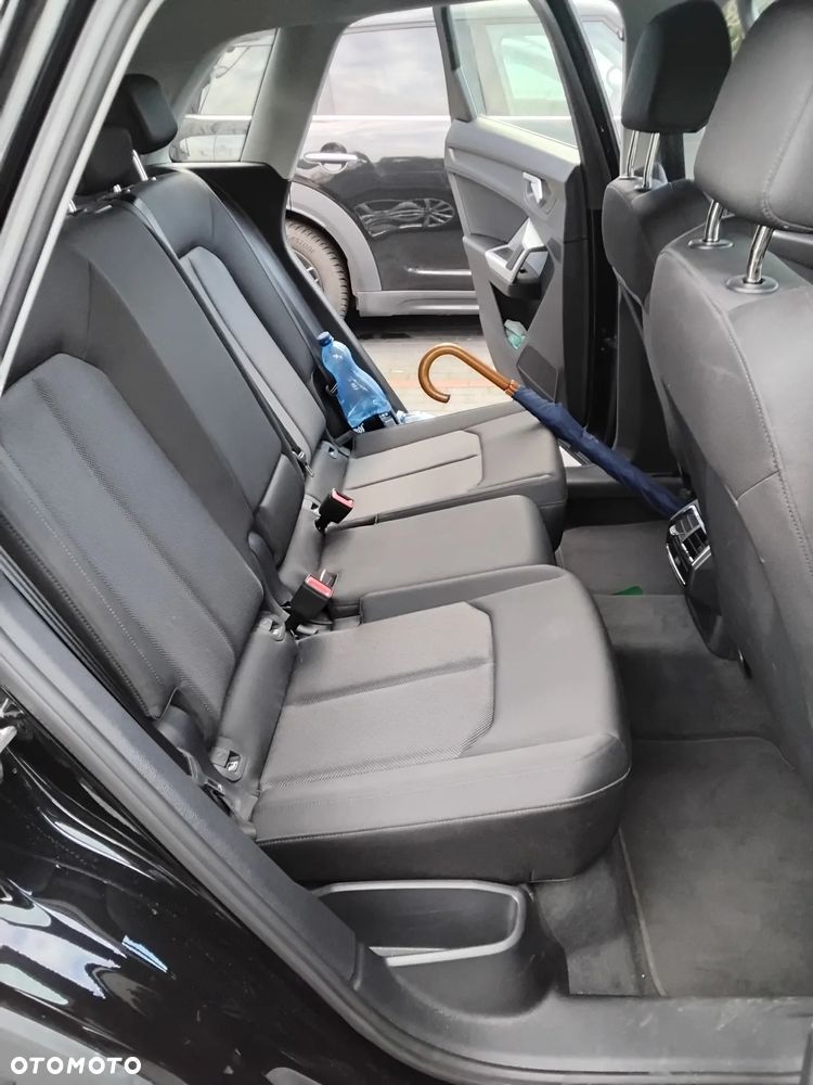 Audi Q3 35 TFSI S tronic - 4