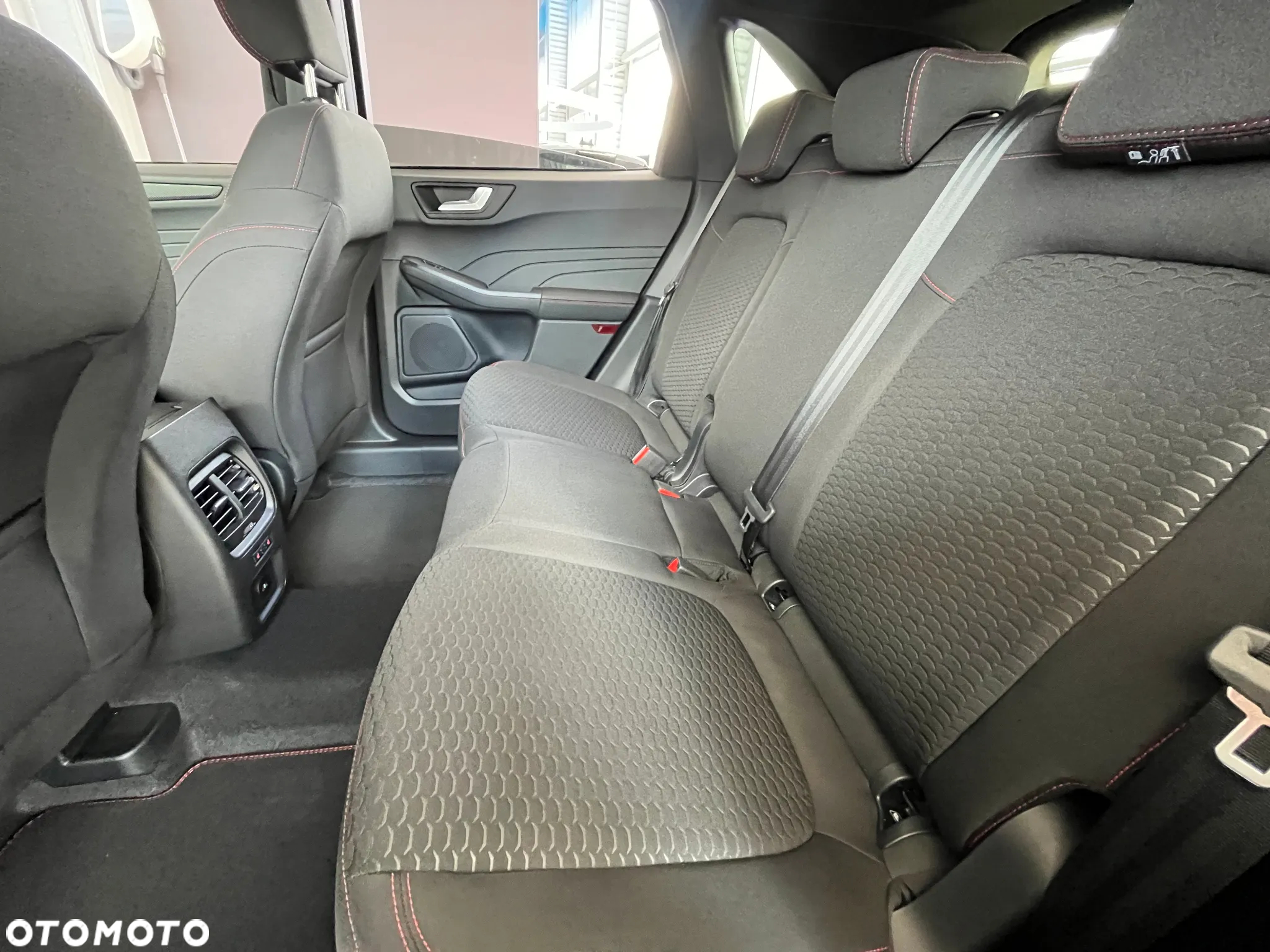 Ford Kuga - 15