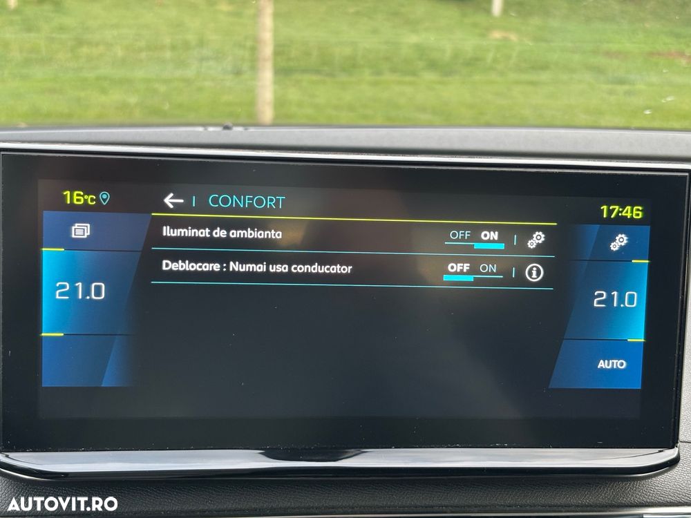 Peugeot 3008 225 e-EAT8 Allure Pack - 30