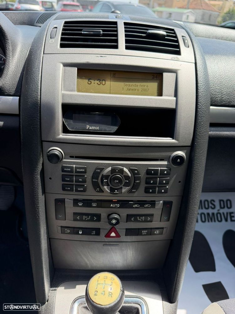 Peugeot 407 SW 1.6 HDi Executive - 18