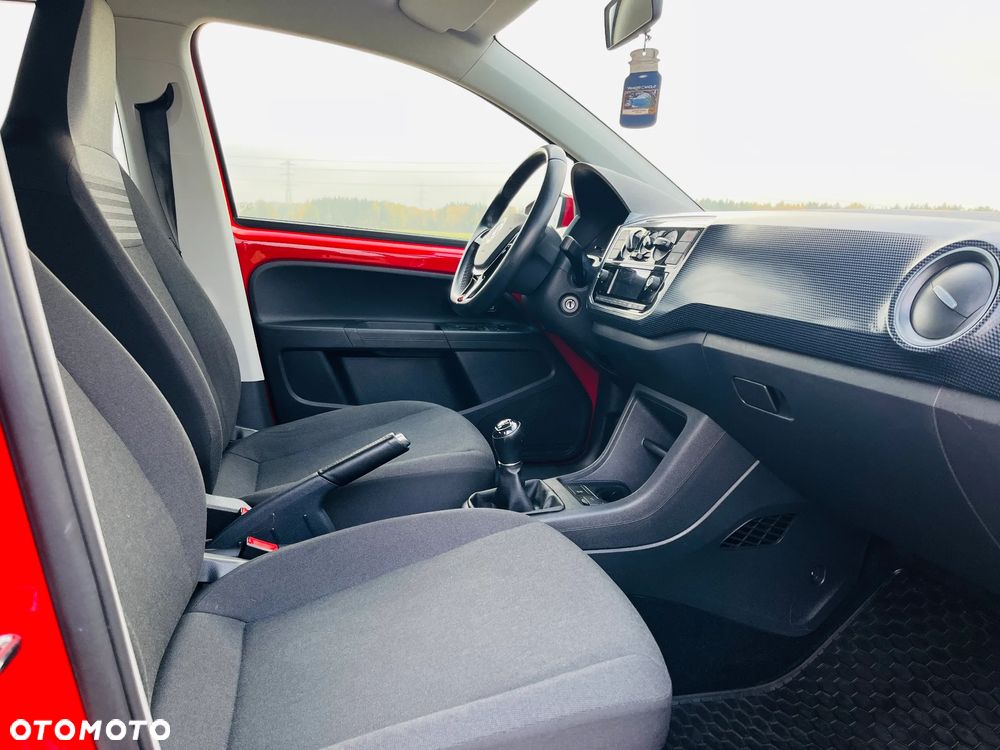 Volkswagen up! - 17