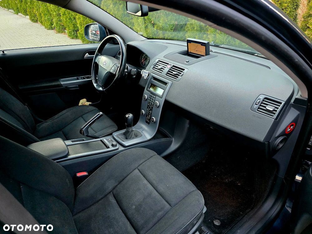 Volvo S40 1.6D Momentum - 21