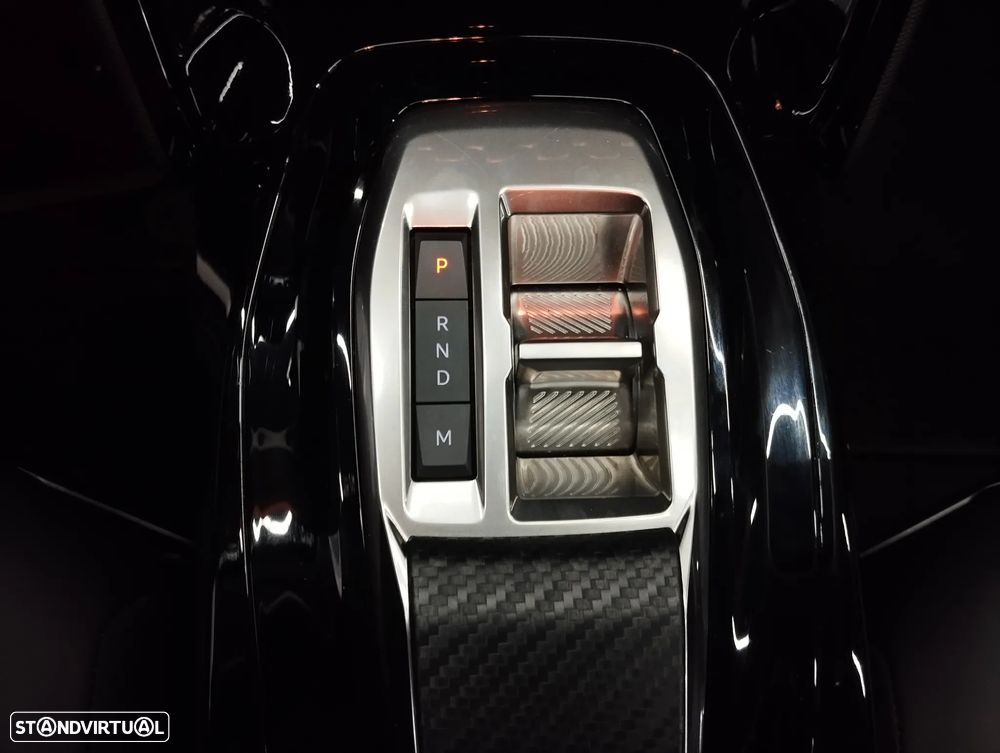 Peugeot 208 1.2 Hybrid Allure e-DCS6 - 35