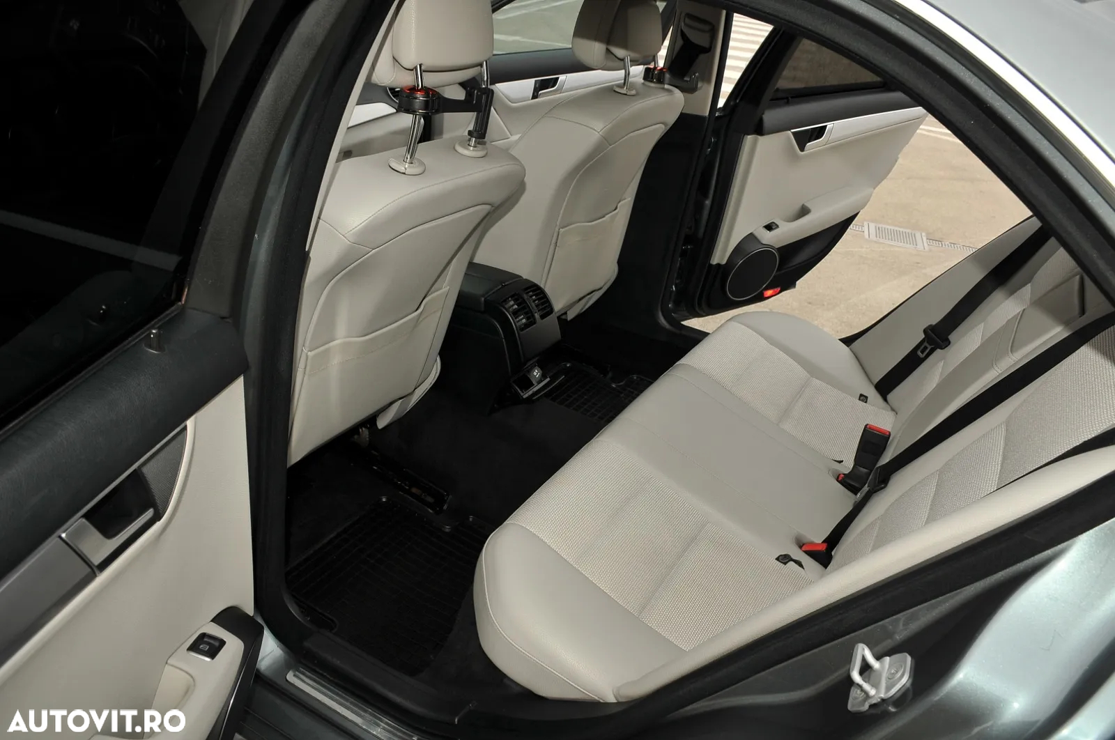 Mercedes-Benz C 200 CDI 7G-TRONIC Avantgarde Edition - 12