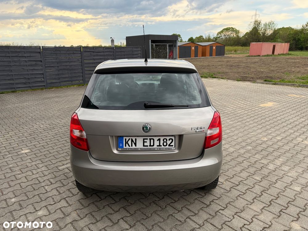 Skoda Fabia 1.2 HTP Classic - 8