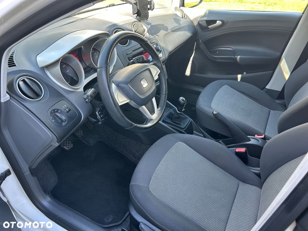 Seat Ibiza 1.4 16V Style - 10