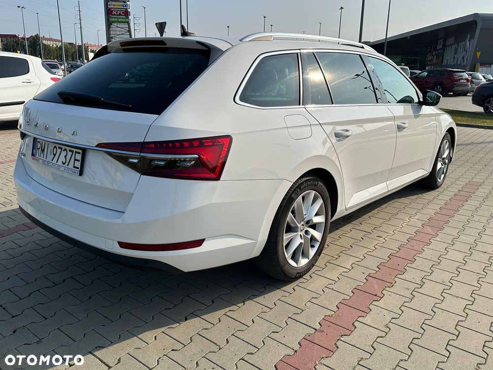 Skoda Superb 2.0 TDI SCR Ambition DSG - 6