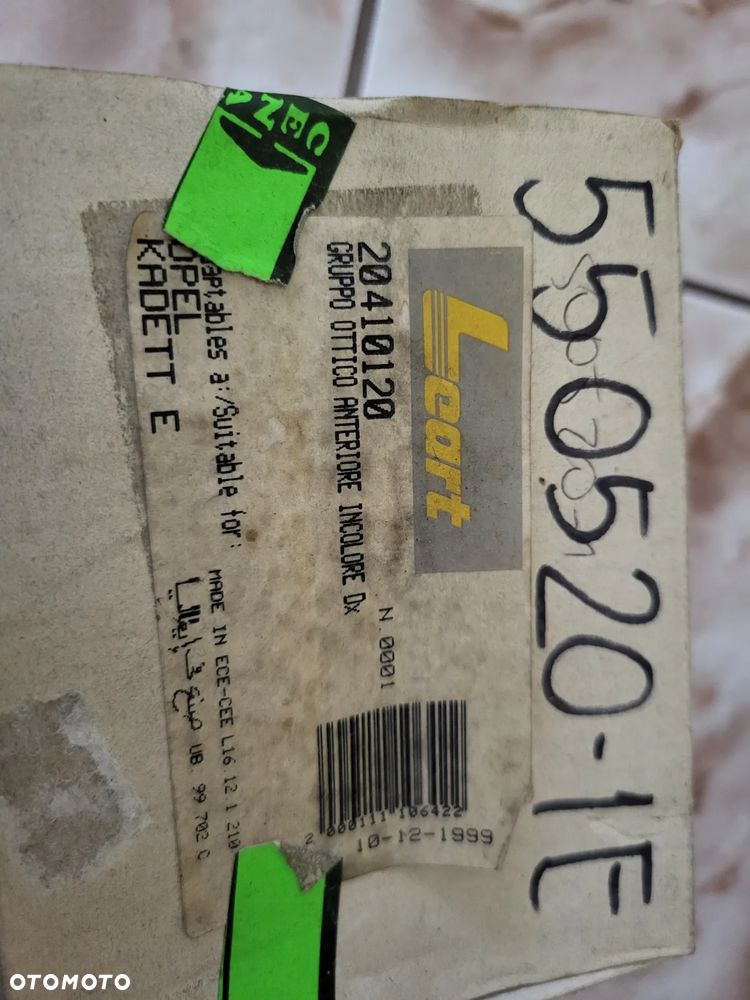 MIGACZ  Kierunkowskaz PRZEDNI prawy biały   OPEL Kadett E   84-91 1226039 - 3