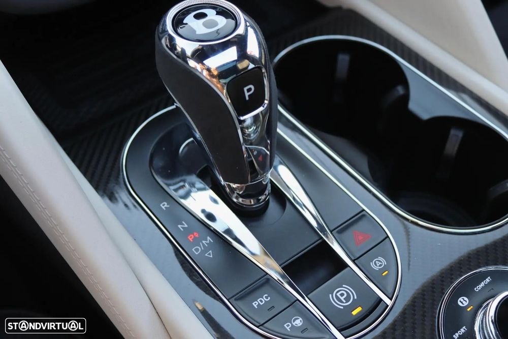 Bentley Bentayga V8 S Black Edition - 40