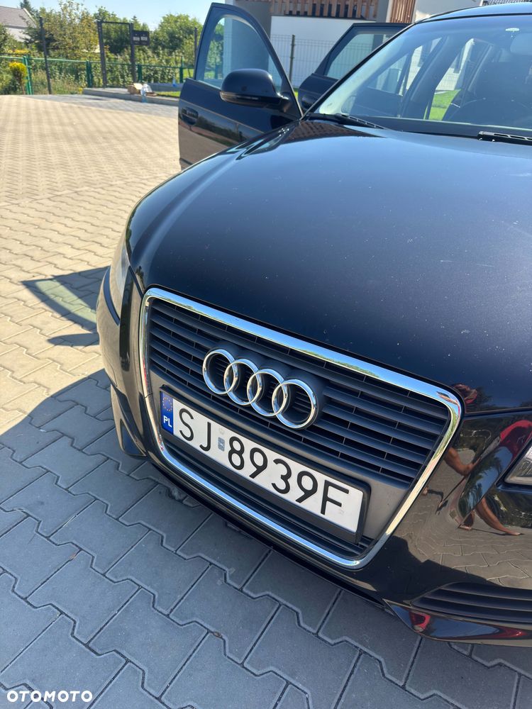Audi A3 Sportback 2.0 TDI DPF Ambiente - 11