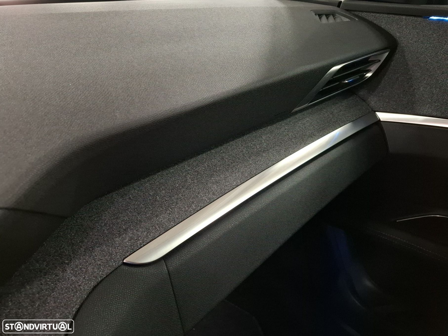 Peugeot 3008 1.5 BlueHDi Allure - 20