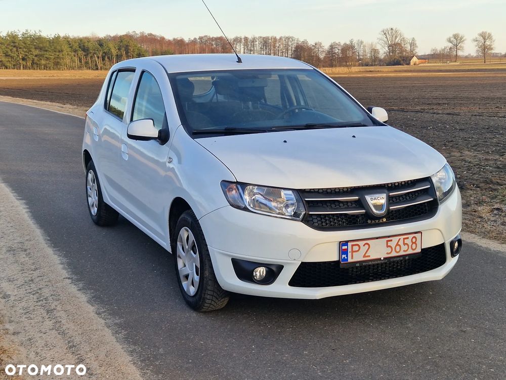 Dacia Sandero 1.2 16V 75 Essentiel - 3