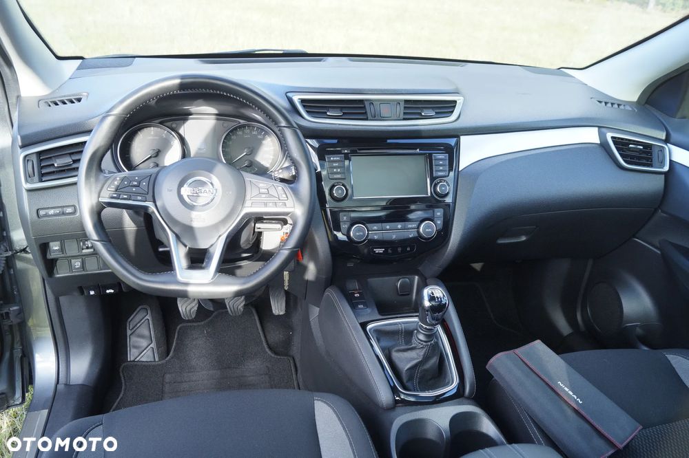 Nissan Qashqai - 12