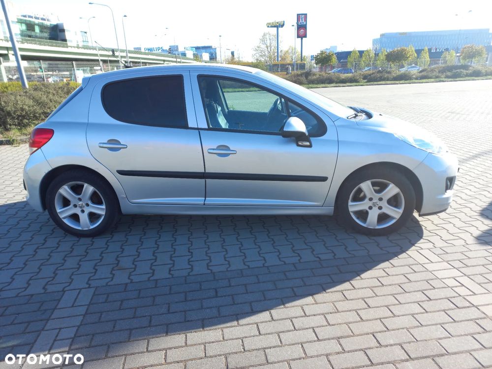 Peugeot 207 1.4 HDi Active - 4
