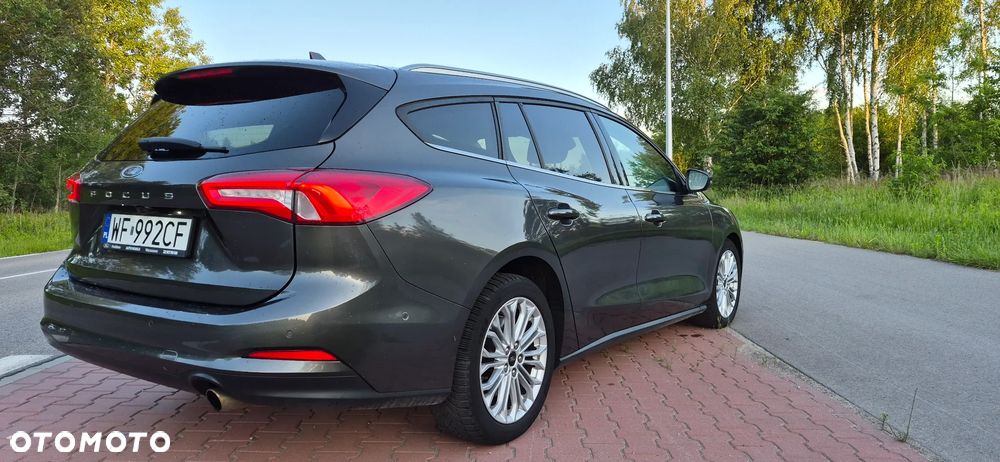 Ford Focus 2.0 EcoBlue Titanium - 4