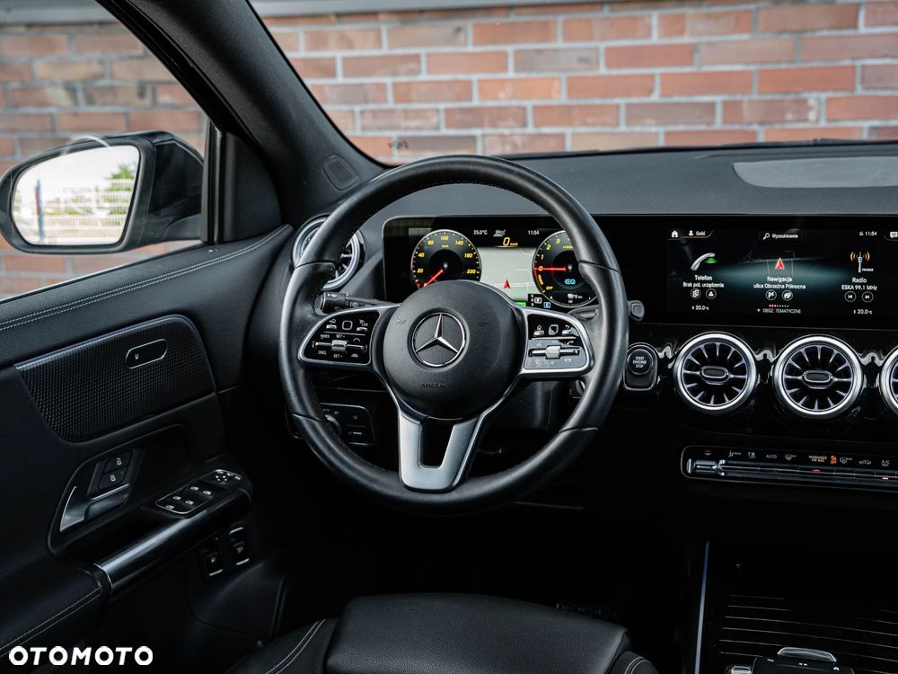 Mercedes-Benz GLA 250 e 8G-DCT Edition Progressive Line - 31