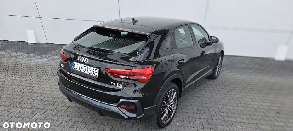 Audi Q3 2.0 TDI S tronic sport - 13