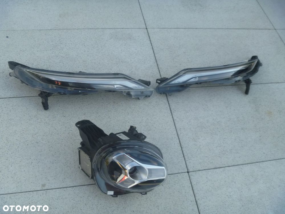 NISSAN JUKE II F16 LAMPA DRL LEWA PRAWA EUROPA IGŁA  EUROPA - 3