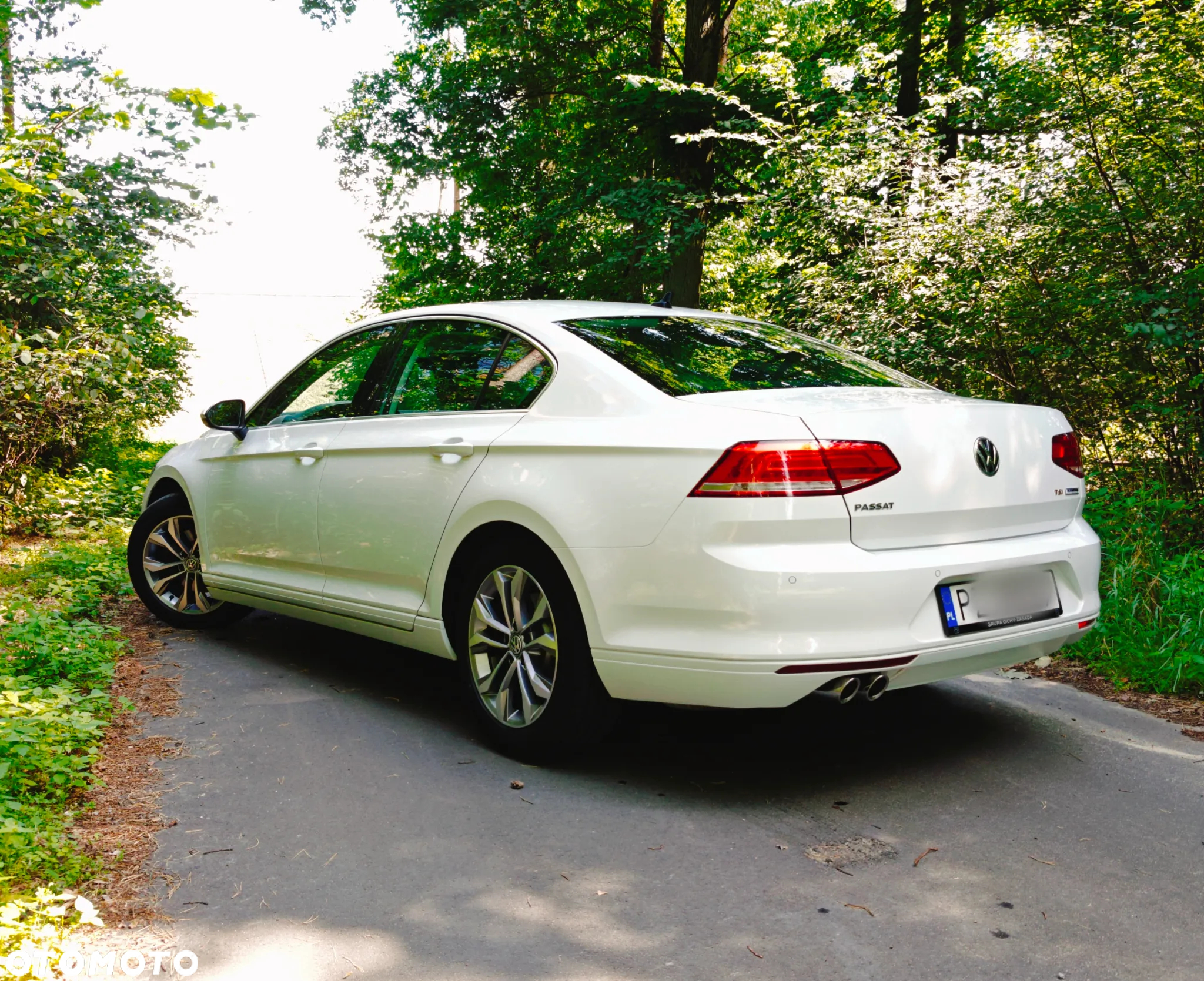 Volkswagen Passat 1.8 TSI BMT Comfortline DSG - 3