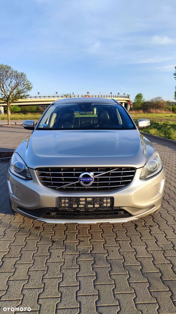 Volvo XC 60 D5 AWD Summum - 3