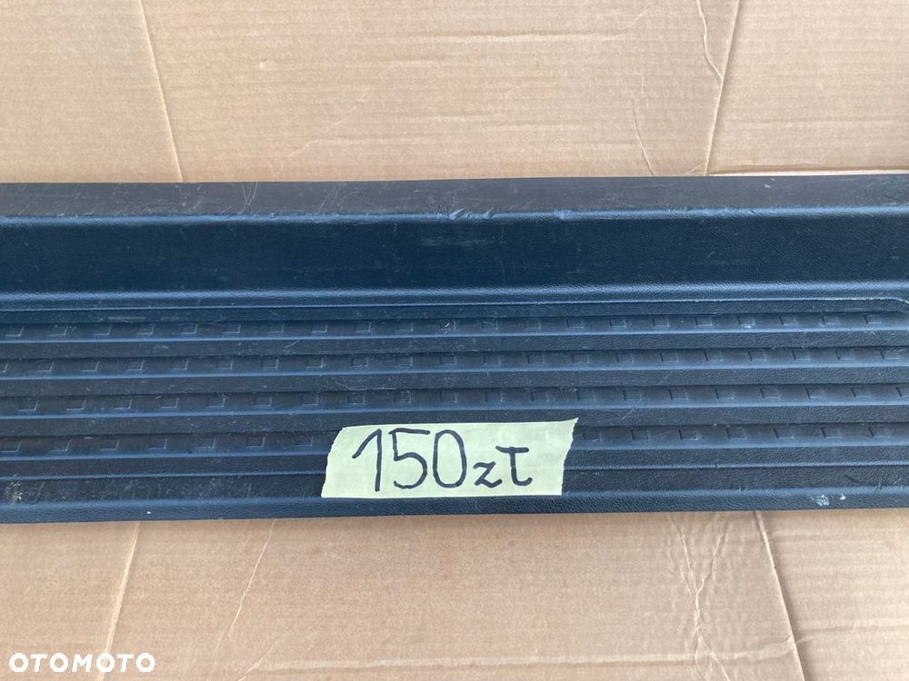 VW T5 TRANSPORTER 03- Stopień Nakładka na próg drzwi przesuwne lewe - 4