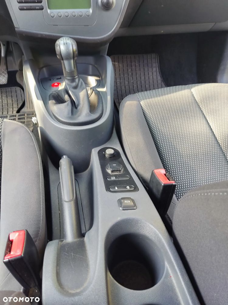 Seat Leon 2007 photo 4