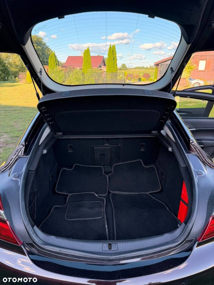 Opel Insignia 1.6 T Cosmo - 12