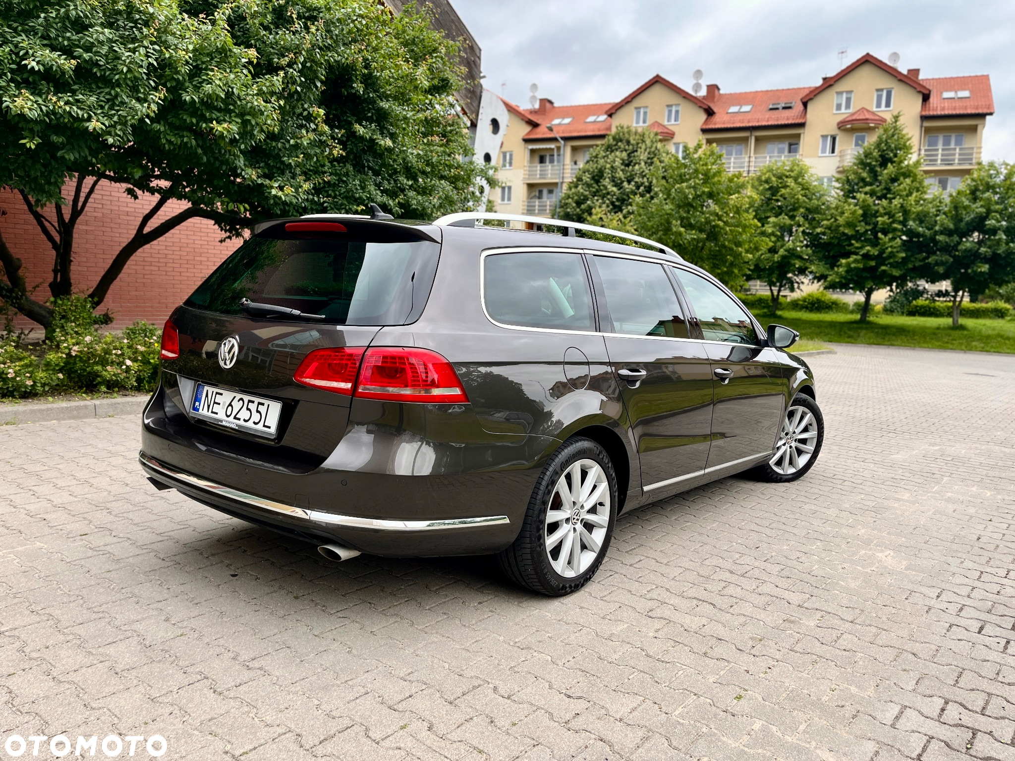 Volkswagen Passat Variant 2.0 TDI 4Motion DSG BlueMotion Tech Exclusive - 6