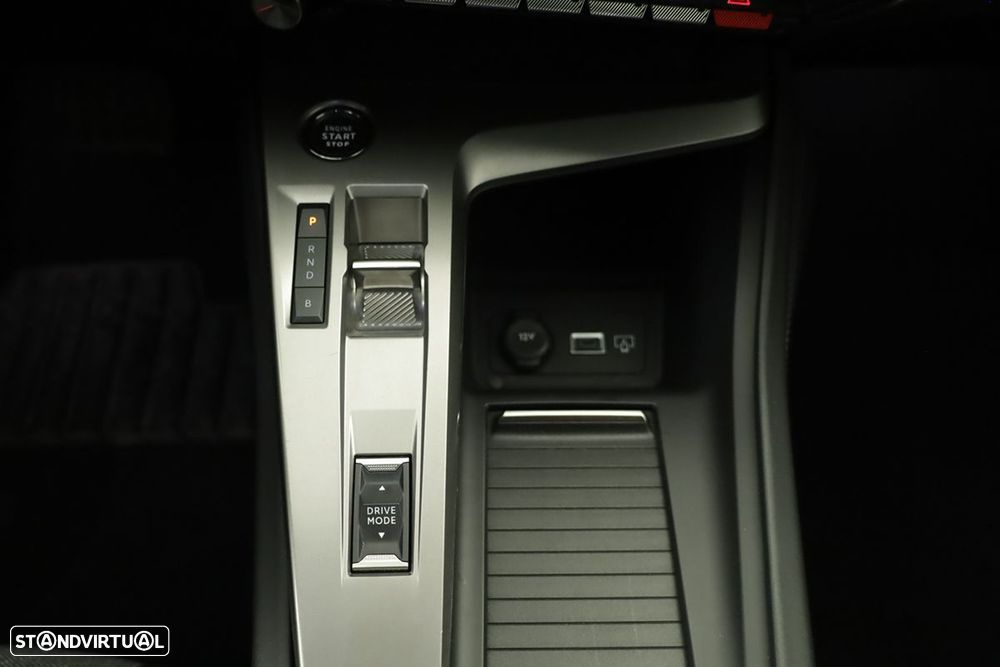 Peugeot 408 1.6 Hybrid Allure e-EAT8 - 14