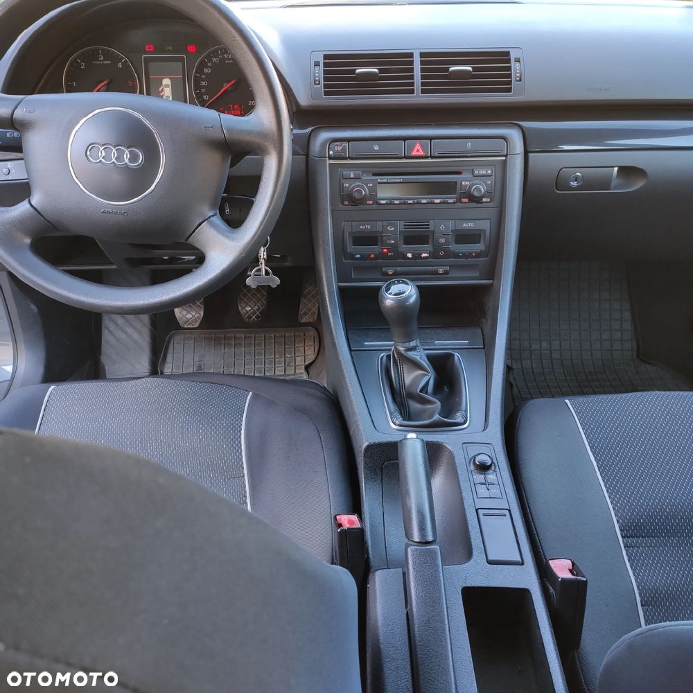 Audi A4 Avant 1.9 TDI - 16