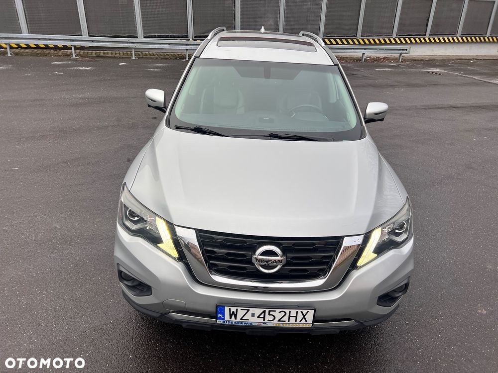 Nissan Pathfinder - 18