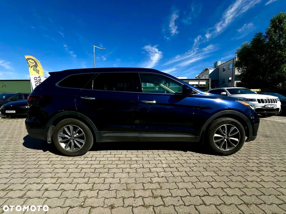 Hyundai Santa Fe - 10