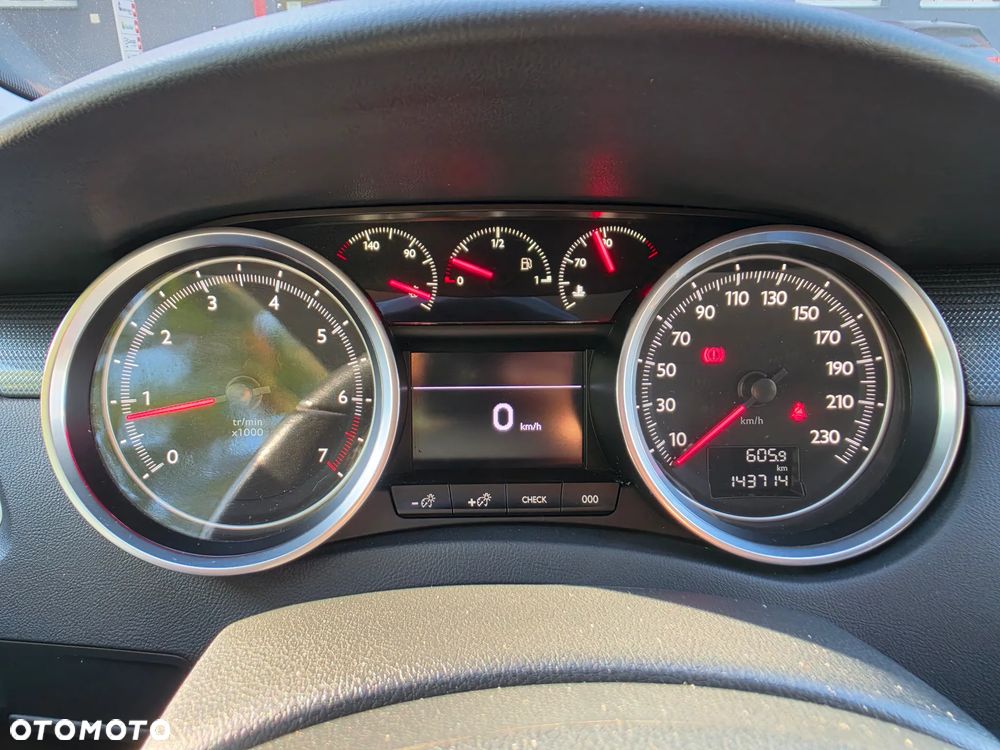 Peugeot 508 1.6 e-THP Active S&S - 9