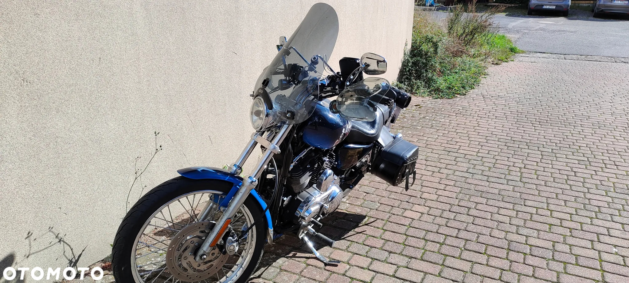 Harley-Davidson Sportster Custom 1200C - 9