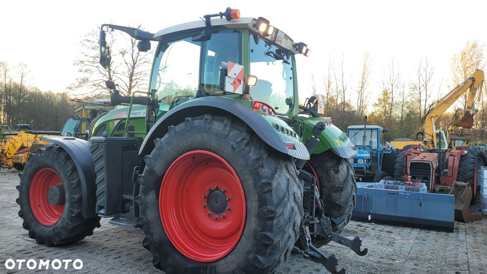 Fendt 720 Vario - 12