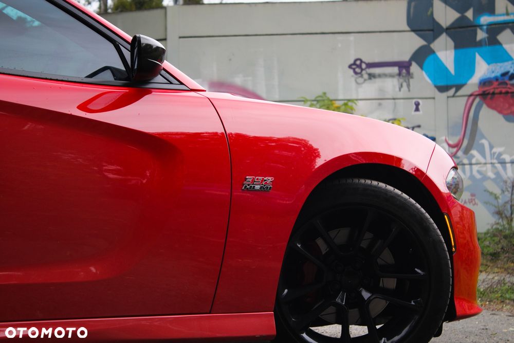 Dodge Charger 6.4 Scat Pack - 18