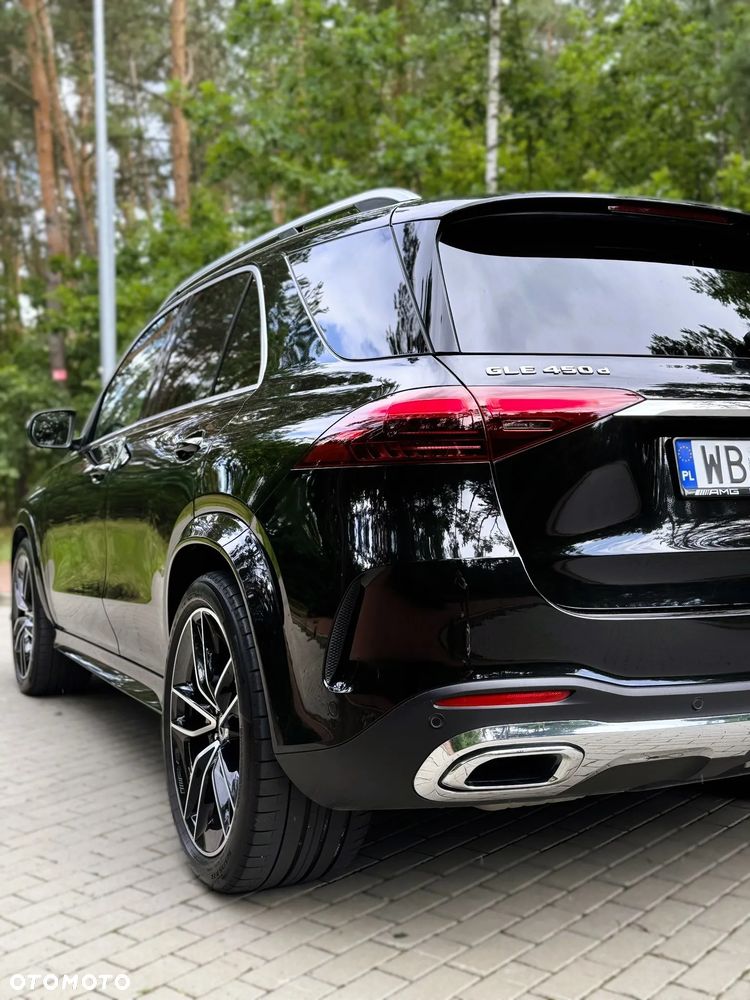 Mercedes-Benz GLE - 12