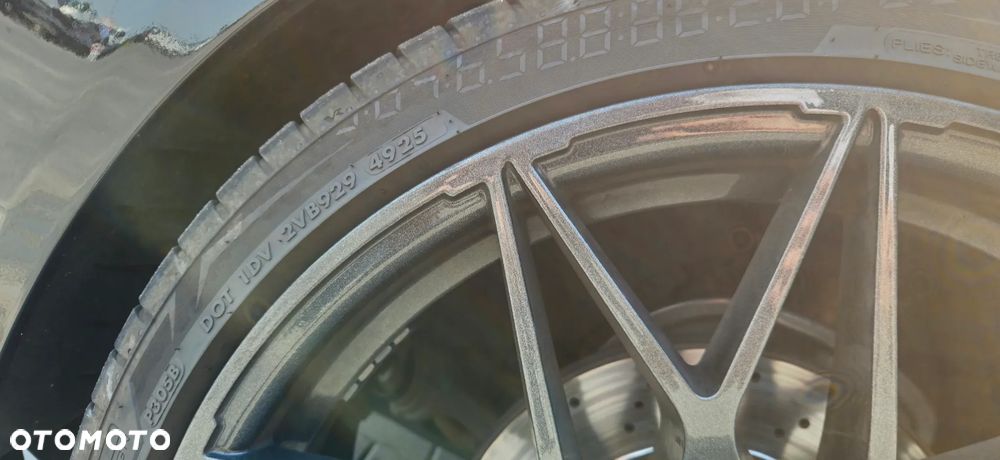 Mercedes-Benz Klasa C 200 CGI BlueEff Avantgarde - 13