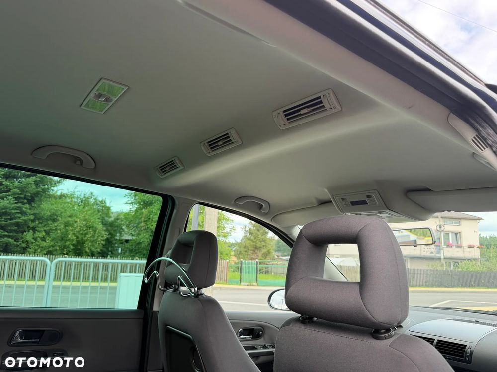 Volkswagen Sharan 1.8 5V Turbo Highline - 32