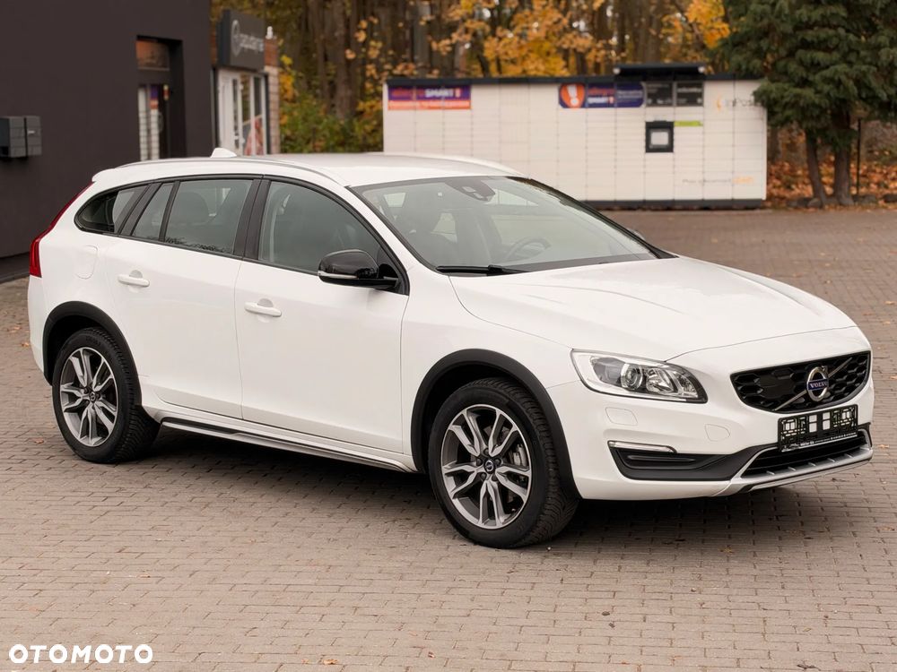 Volvo V60 Cross Country D3 Drive-E Summum - 5